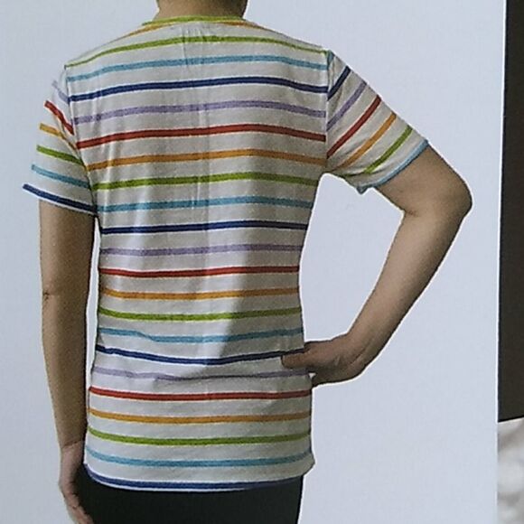 NWT Pride Tee - Picture 4 of 5